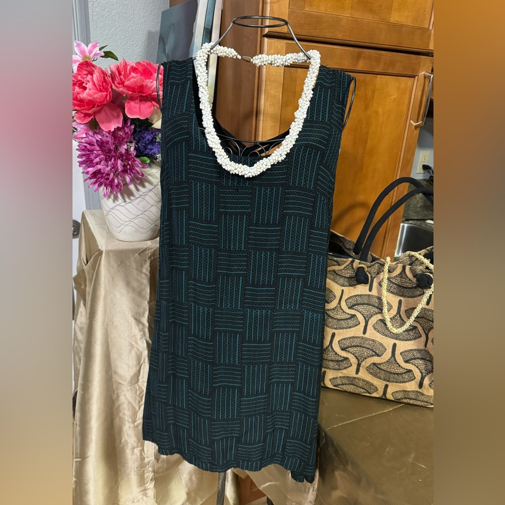 Manaola Dress